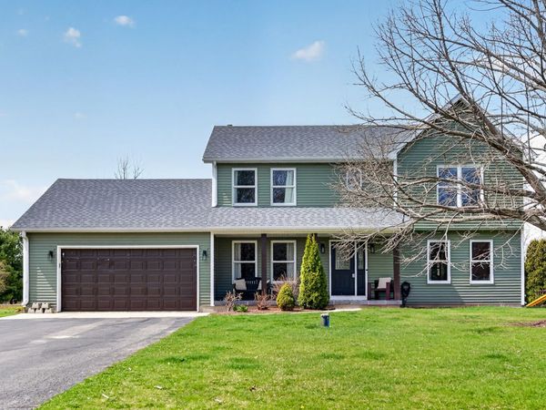 10321 Steeplechase Lane, Spring Grove, IL 60081