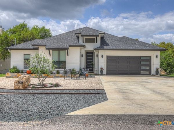 105 N John Bird , Blanco, TX 78606