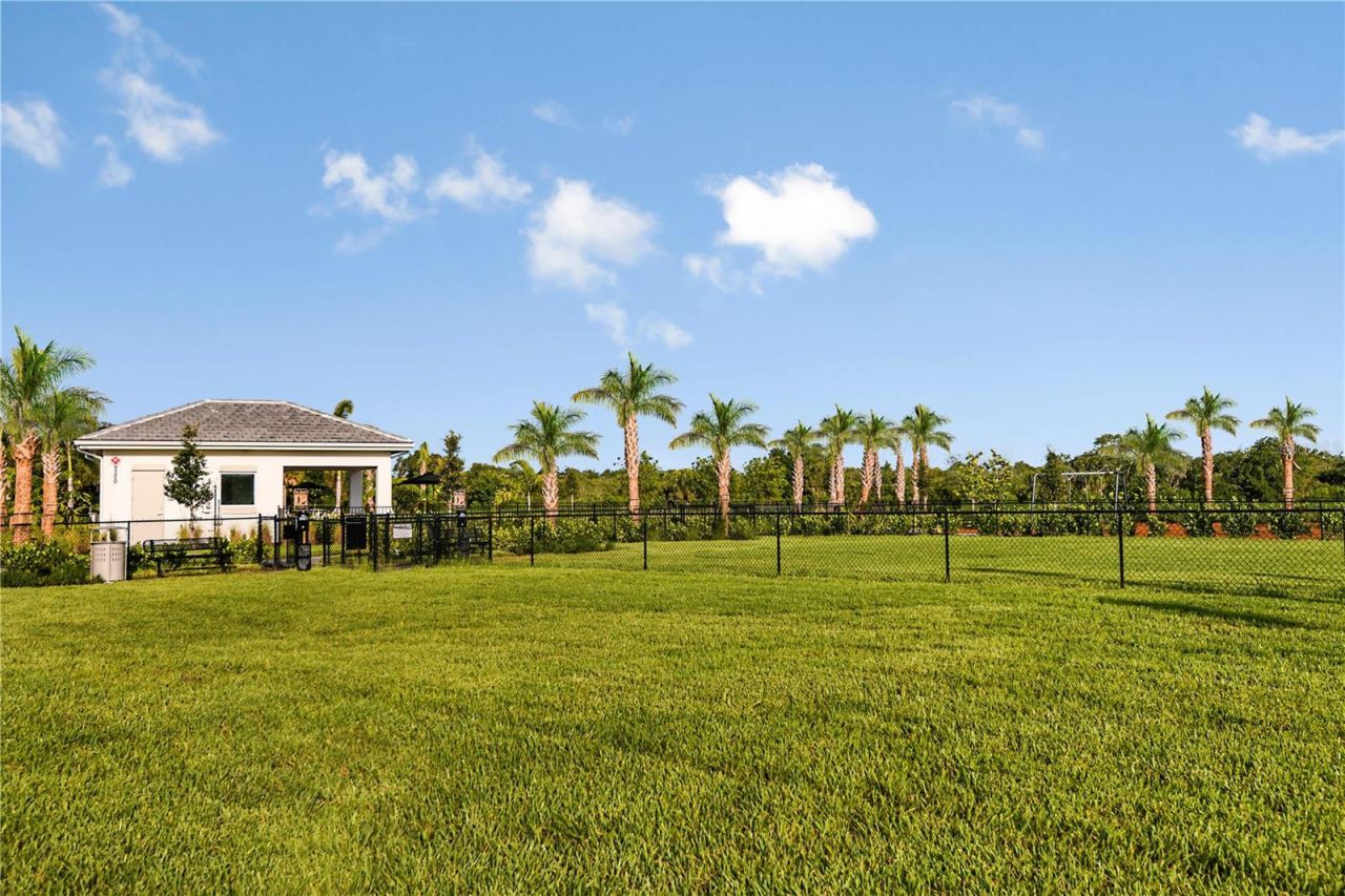 10863 Eclipse Street, Sarasota, FL 34241 Photo