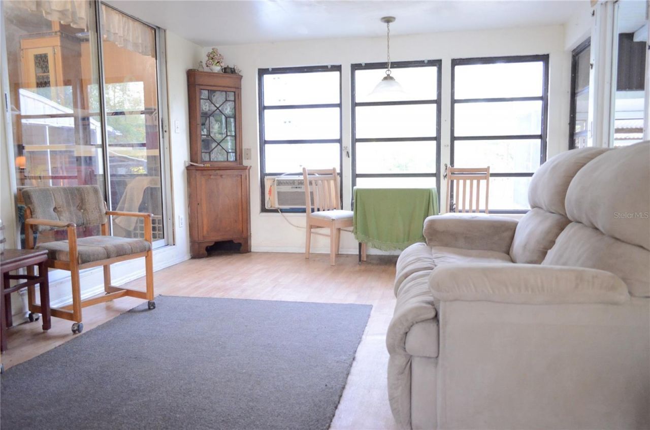 591 SE Fisher Road, Ocklawaha, FL 32179 Photo