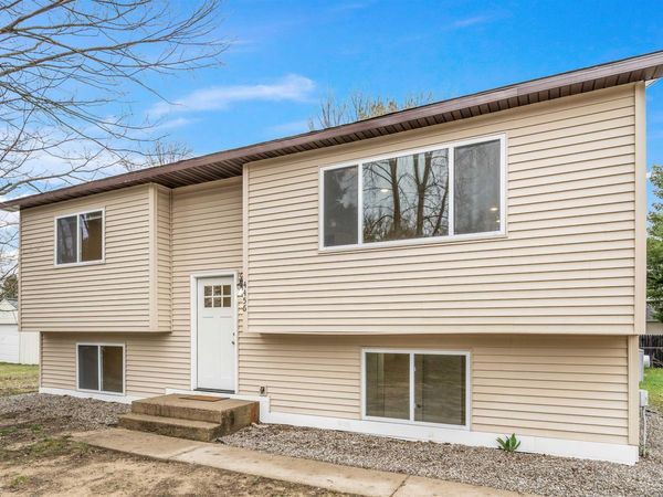 4456 Manor Wood Drive S, Grawn, MI 49685