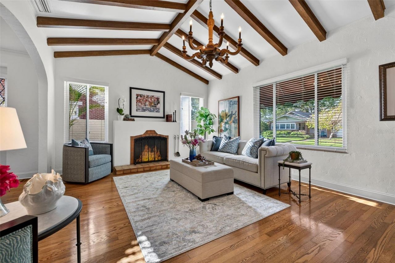 636 15th Avenue Ne, Saint Petersburg, FL 33704 Photo