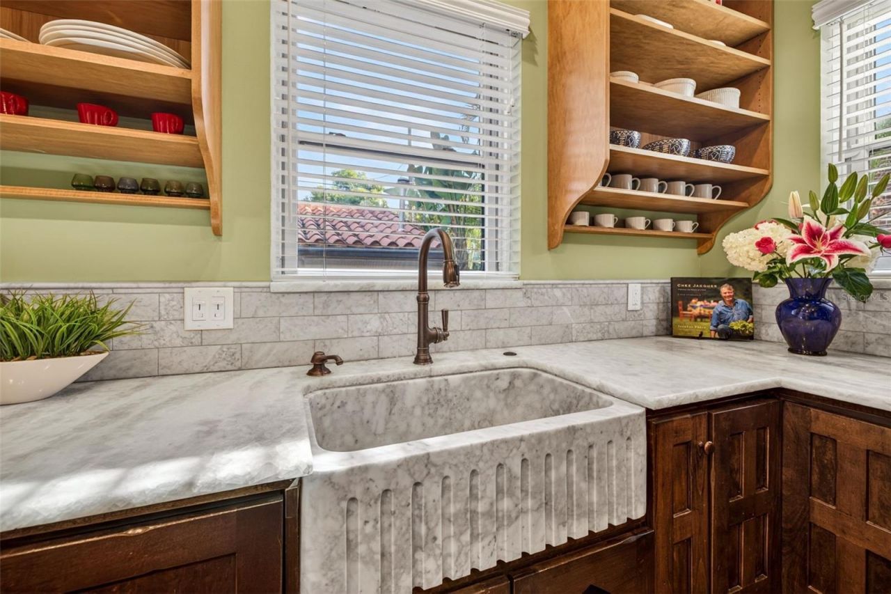 636 15th Avenue Ne, Saint Petersburg, FL 33704 Photo