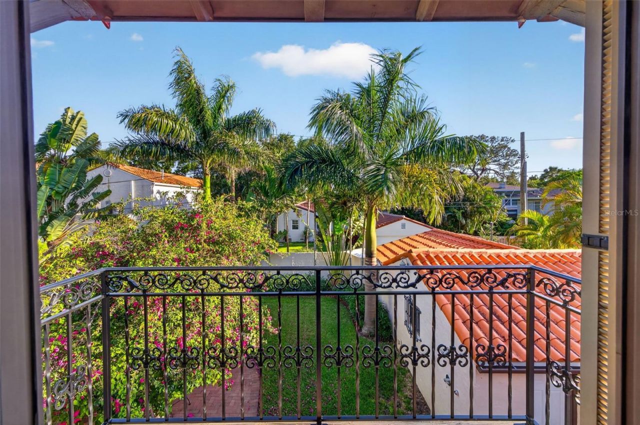 636 15th Avenue Ne, Saint Petersburg, FL 33704 Photo