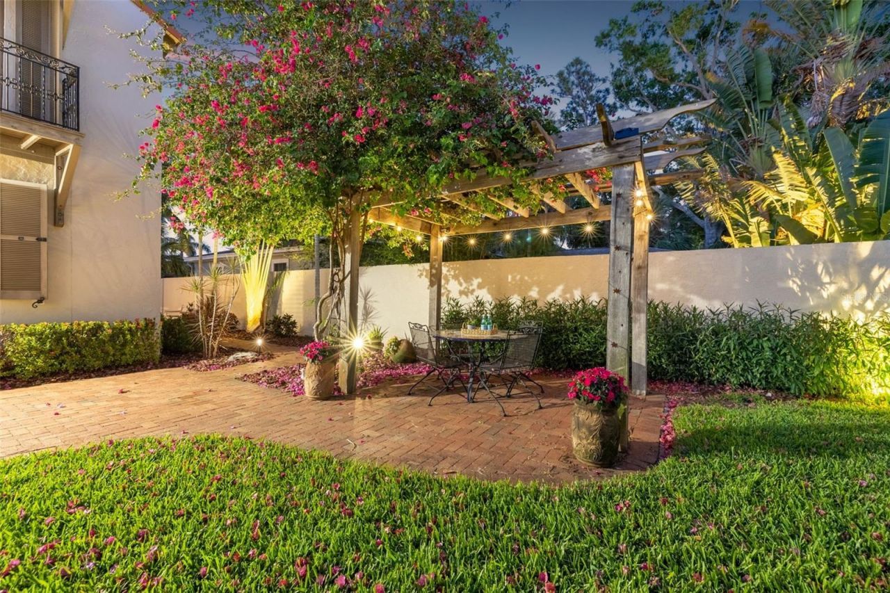 636 15th Avenue Ne, Saint Petersburg, FL 33704 Photo