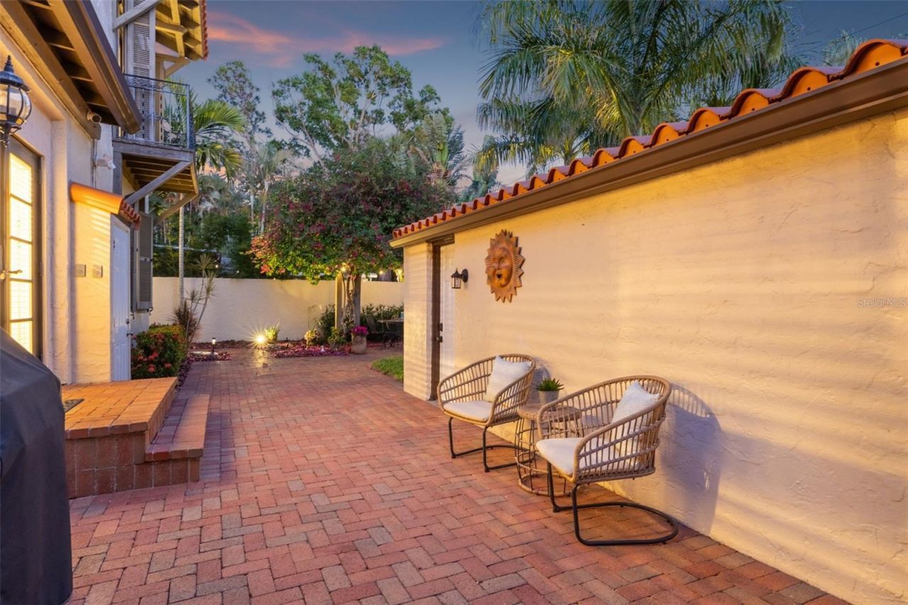 636 15th Avenue Ne, Saint Petersburg, FL 33704 Photo