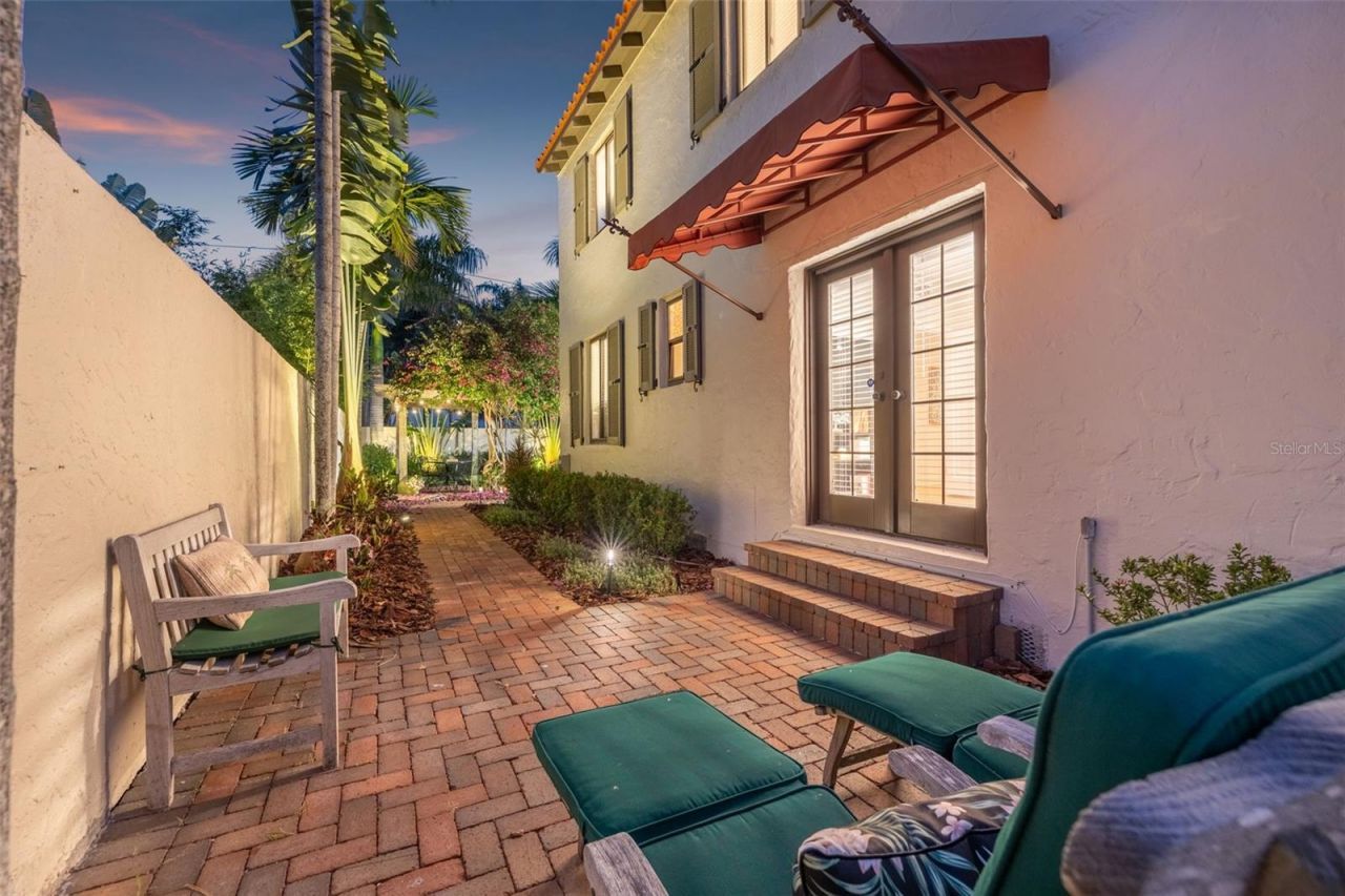 636 15th Avenue Ne, Saint Petersburg, FL 33704 Photo