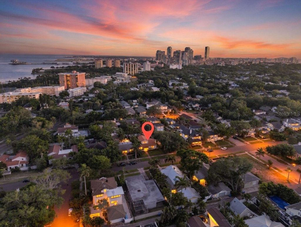 636 15th Avenue Ne, Saint Petersburg, FL 33704 Photo