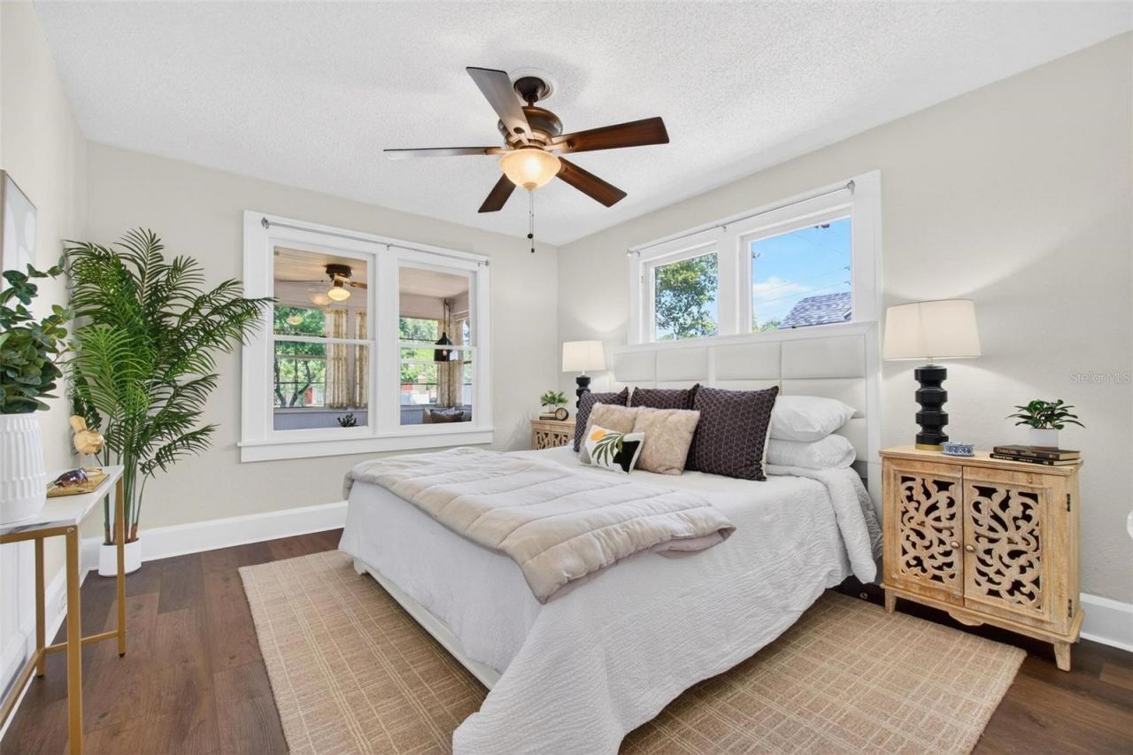 5218 1st Avenue S, Saint Petersburg, FL 33707 Photo