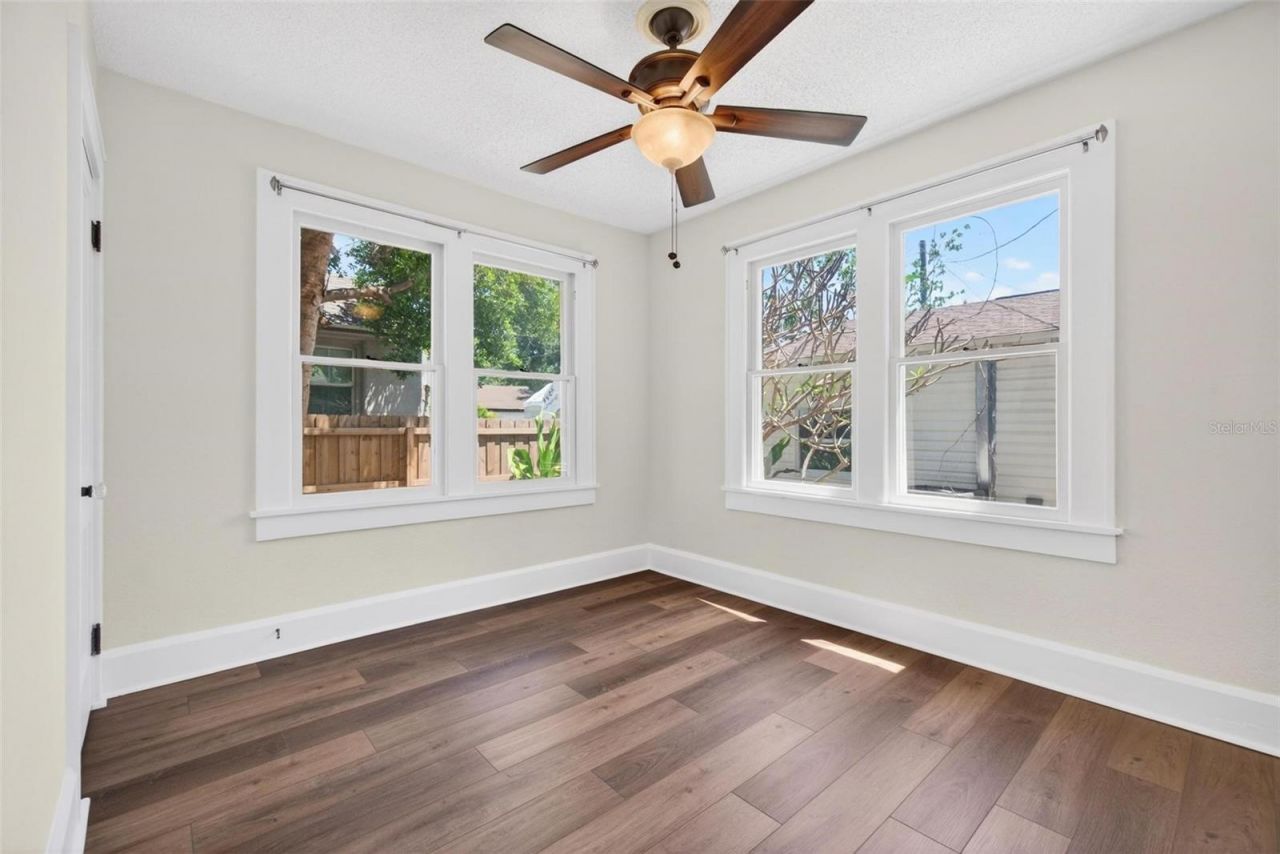 5218 1st Avenue S, Saint Petersburg, FL 33707 Photo