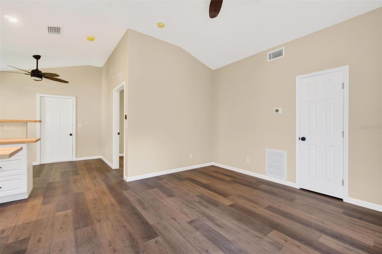 5218 1st Avenue S, Saint Petersburg, FL 33707 Photo