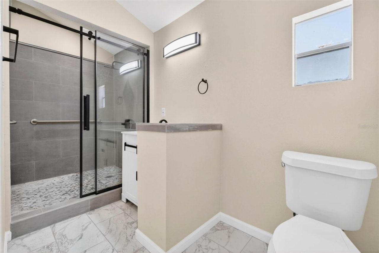 5218 1st Avenue S, Saint Petersburg, FL 33707 Photo