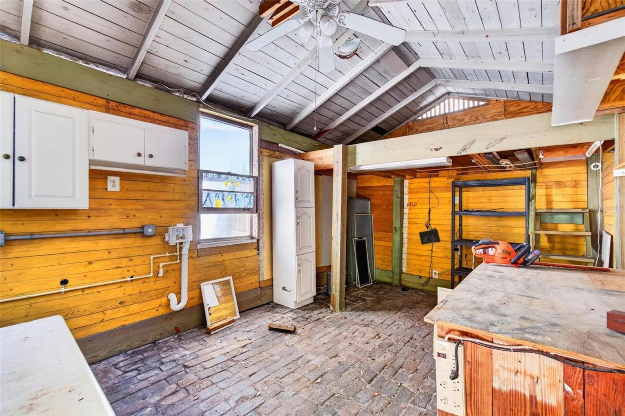 5218 1st Avenue S, Saint Petersburg, FL 33707 Photo