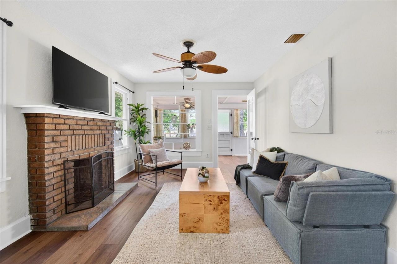 5218 1st Avenue S, Saint Petersburg, FL 33707 Photo