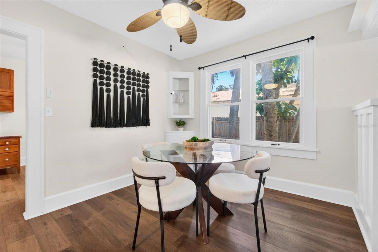 5218 1st Avenue S, Saint Petersburg, FL 33707 Photo