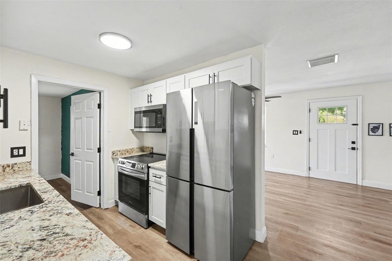 9346 89th Ave, Seminole, FL 33777 Photo