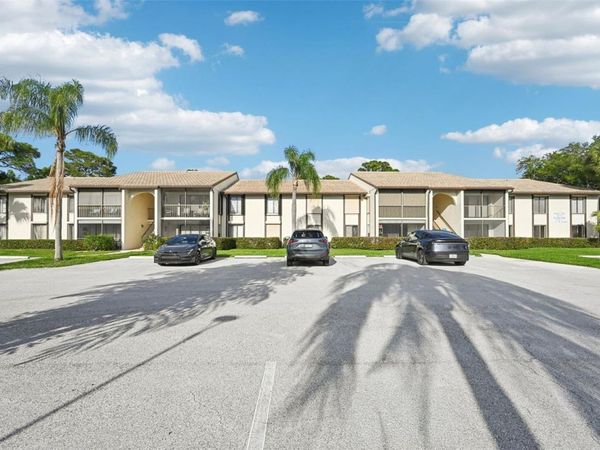 1575 SW SILVER PINE WAY, Unit F2, PALM CITY, FL 34990