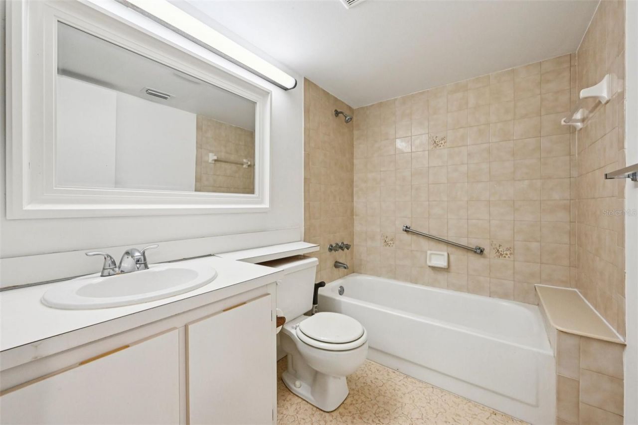 1575 SW Silver Pine Way, Unit F2, Palm City, FL 34990 Photo