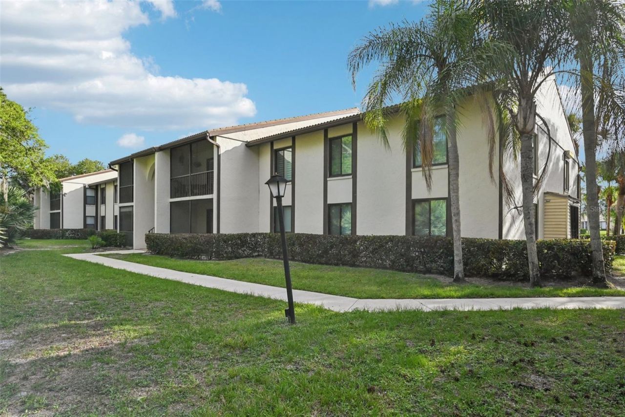 1575 SW Silver Pine Way, Unit F2, Palm City, FL 34990 Photo