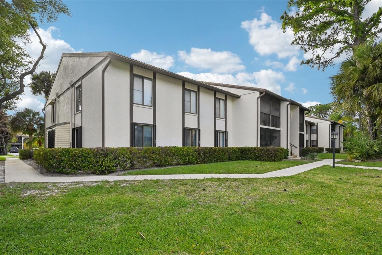 1575 SW Silver Pine Way, Unit F2, Palm City, FL 34990 Photo