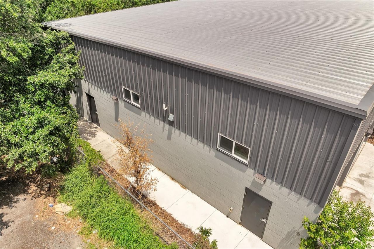 560 Barry Street, Orlando, FL 32808 Photo