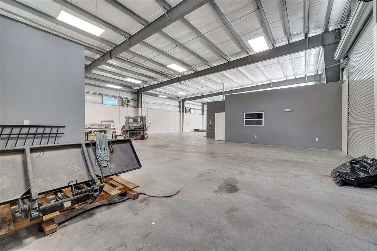 560 Barry Street, Orlando, FL 32808 Photo