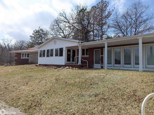 11801 147TH Avenue, West Burlington, IA 52655
