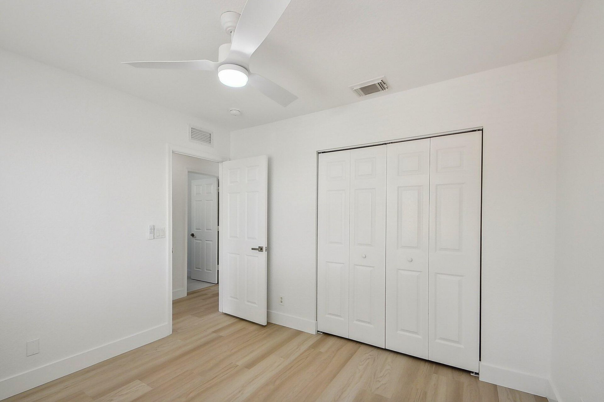 6224 Reynolds Street, West Palm Beach, FL 33411 Photo