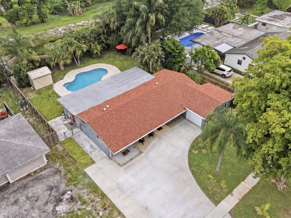 316 Riverdale Road, Palm Springs, FL 33461