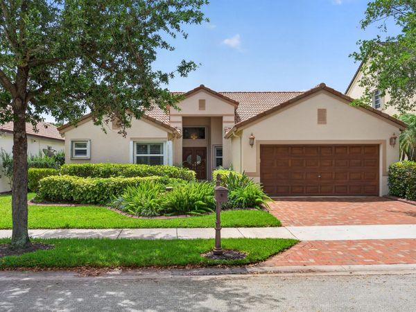 197 Cameron Drive, Weston, FL 33326