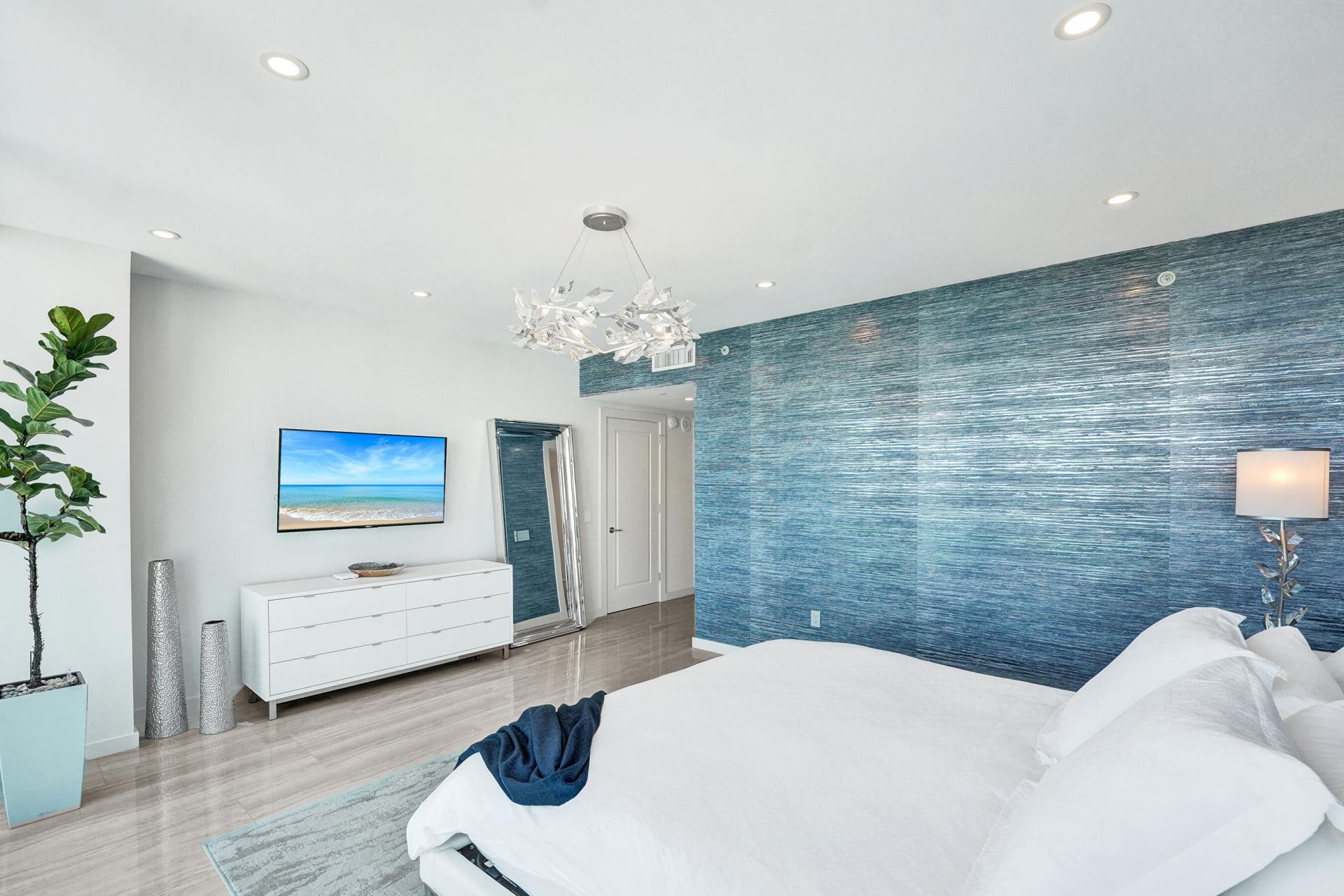 2845 NE 9th Street, Unit Ph5, Fort Lauderdale, FL 33304 Photo