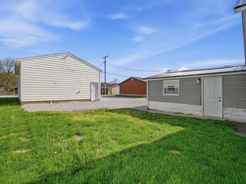 616 E Benton Street, Wapakoneta, OH 45895 Photo 25