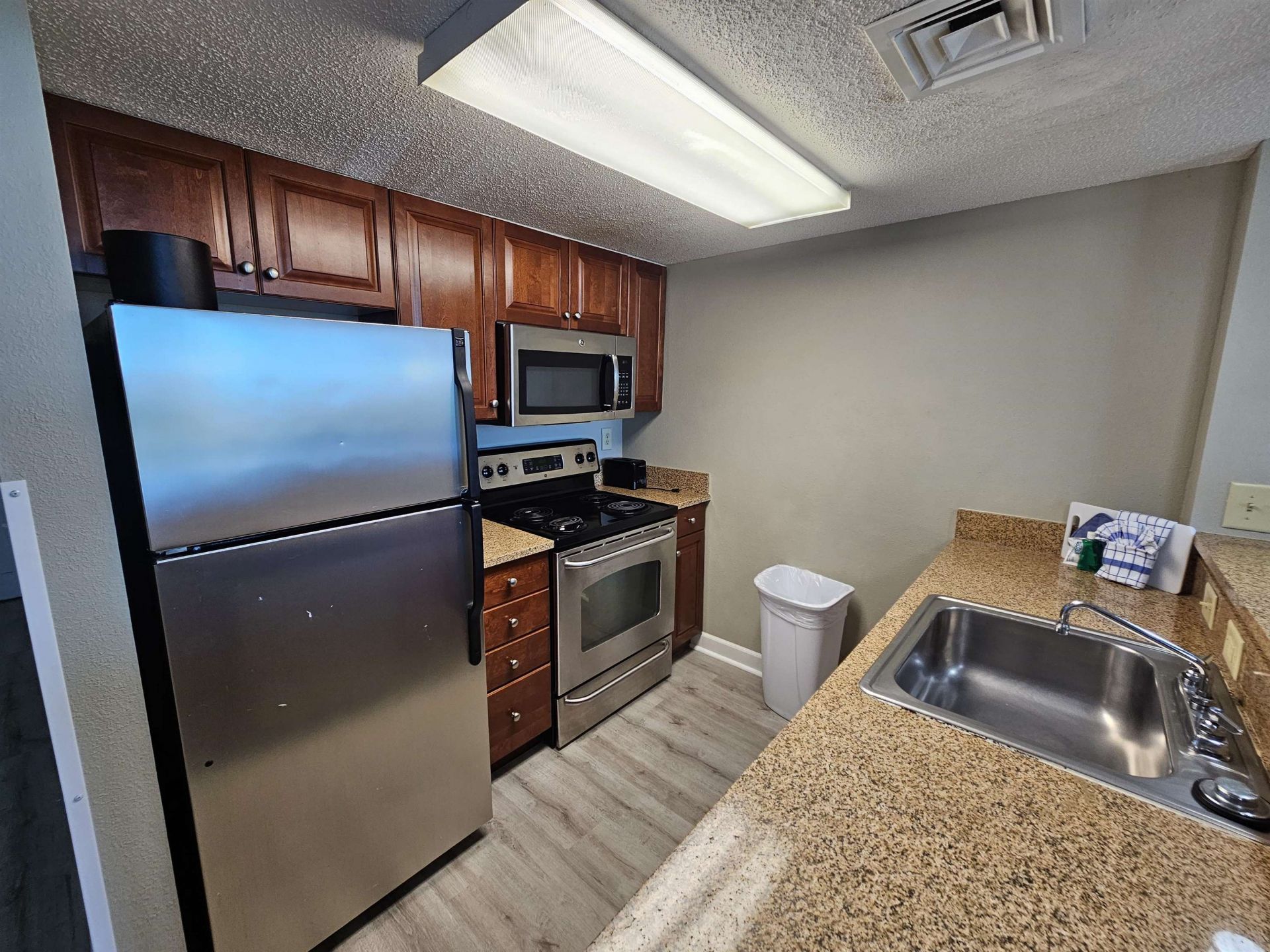 5200 N Ocean Blvd. Photo 14