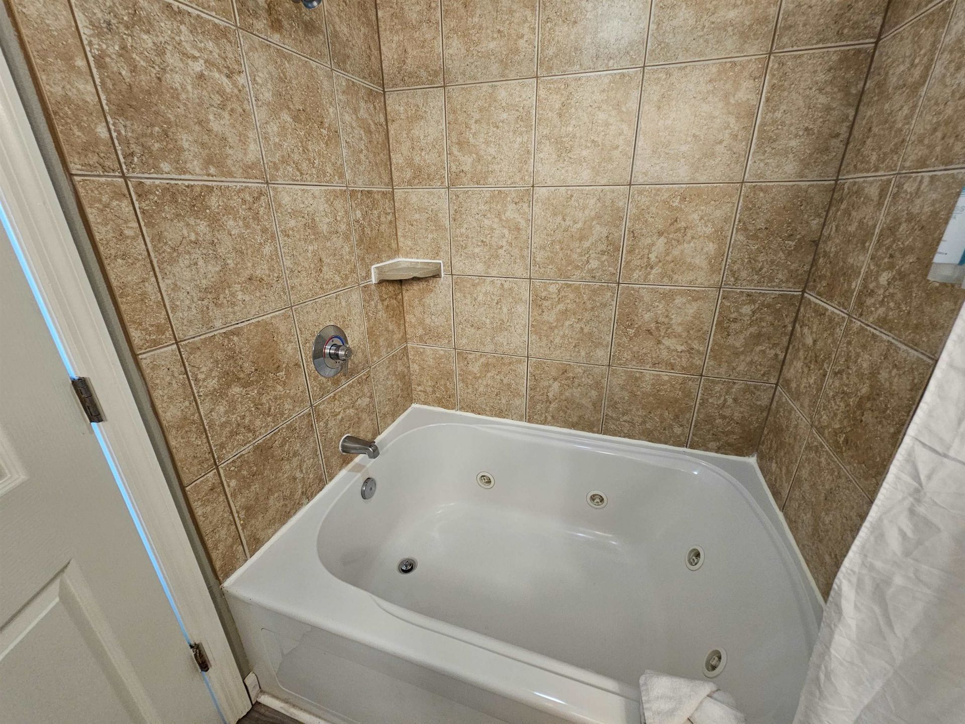 5200 N Ocean Blvd. Photo 37