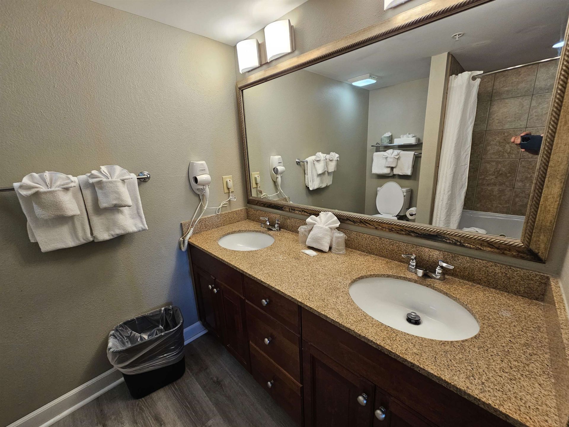 5200 N Ocean Blvd. Photo 38