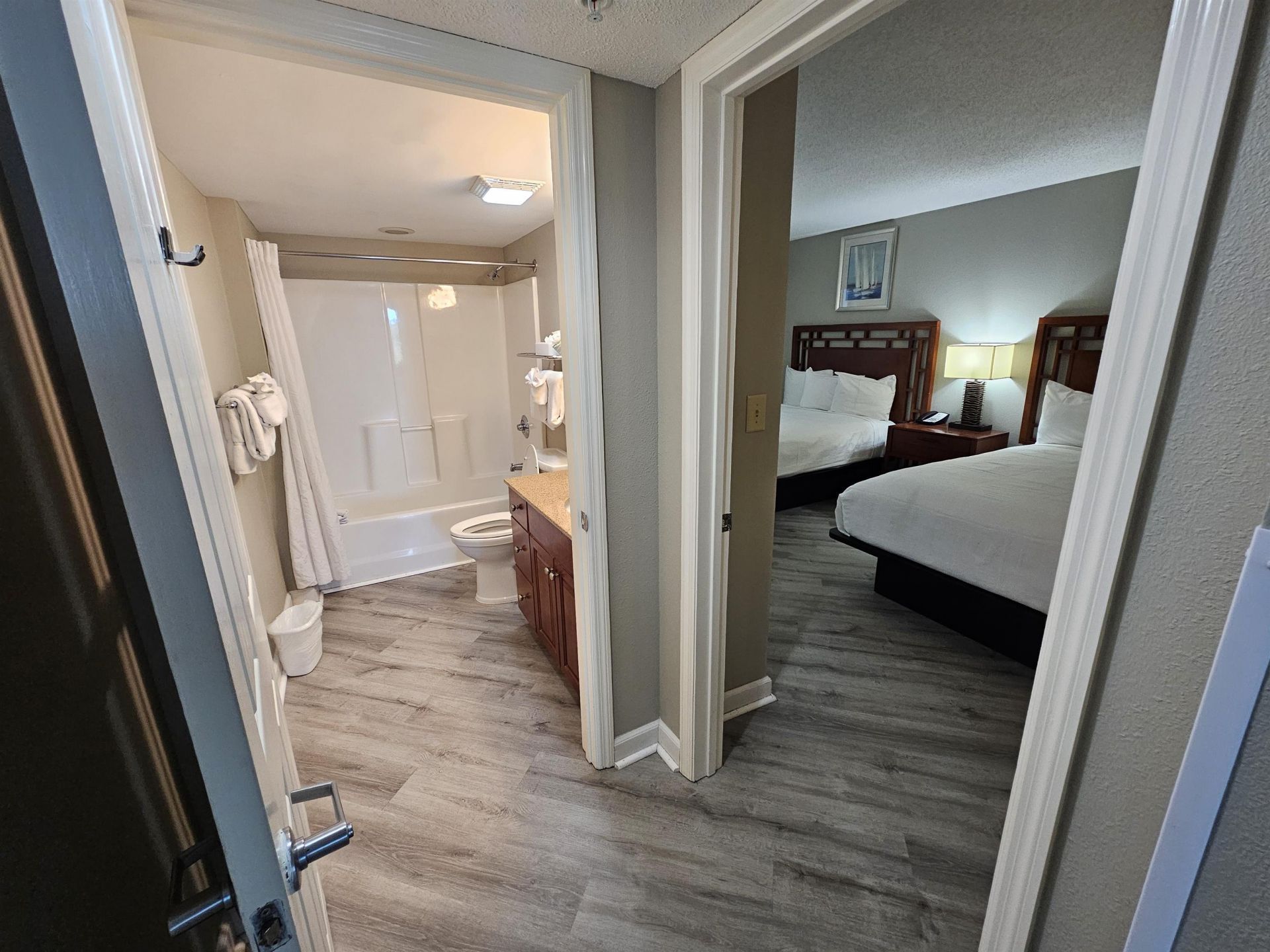 5200 N Ocean Blvd. Photo 4