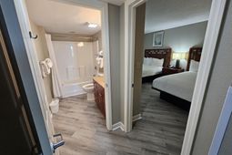 5200 N Ocean Blvd. photo 4