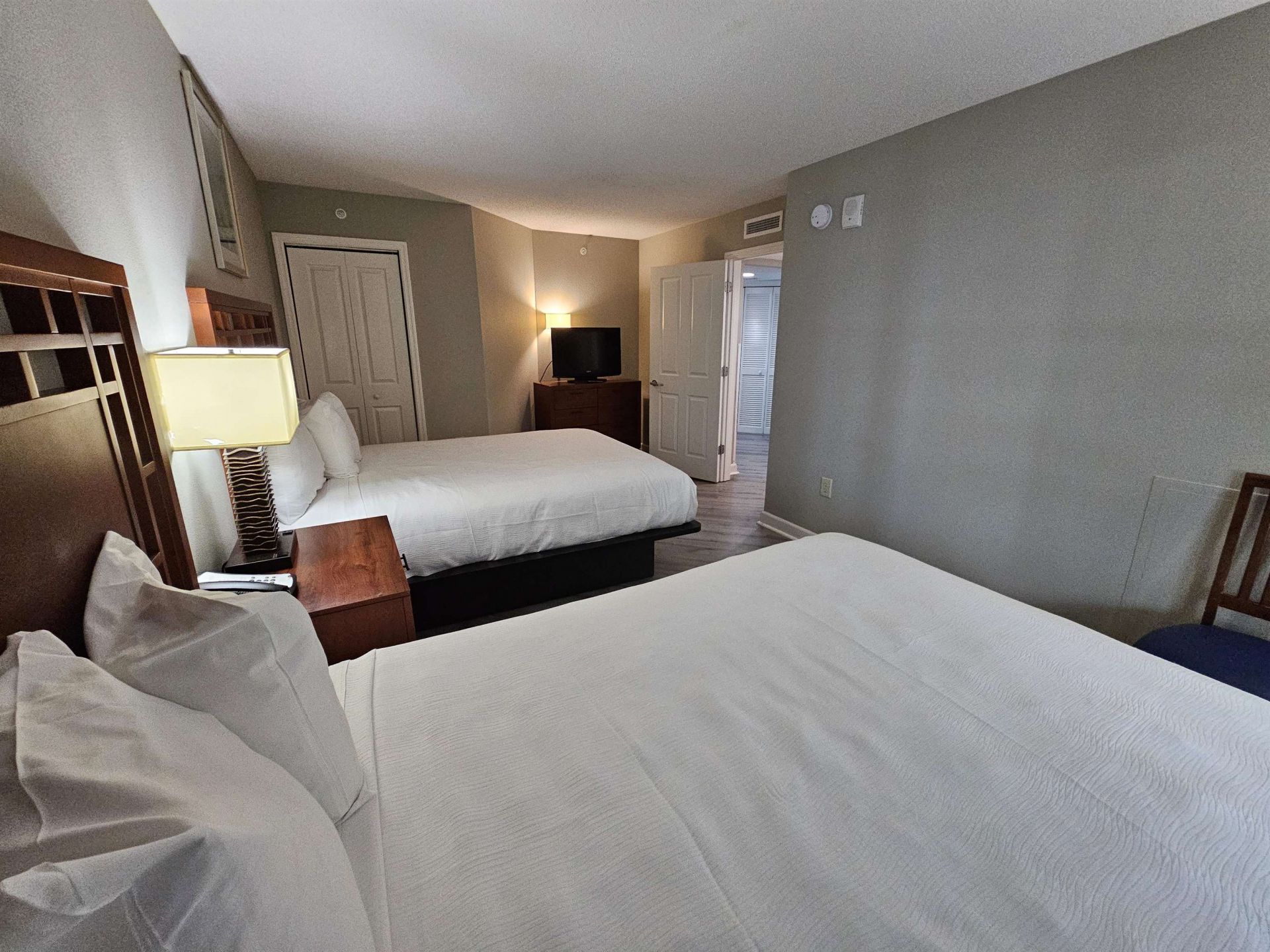 5200 N Ocean Blvd. Photo 8