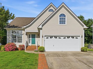 6801 Lynnoak Drive, Raleigh, NC 27613