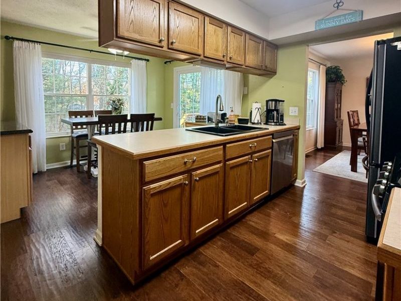 545 Parkside Lane, Tallmadge, OH 44278 Photo 10