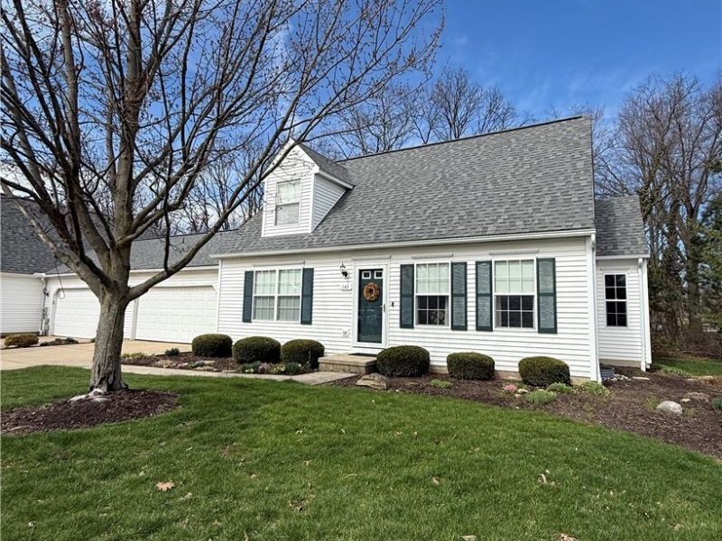 545 Parkside Lane, Tallmadge, OH 44278 Photo 2