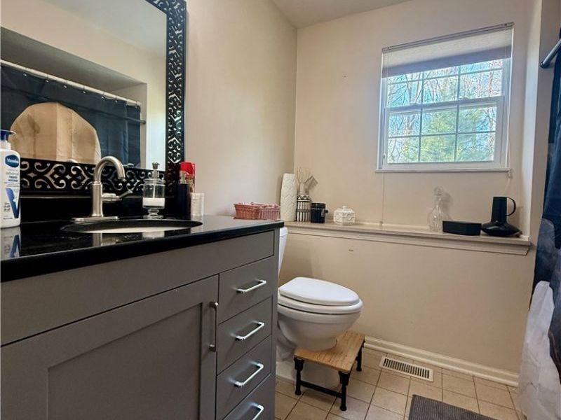 545 Parkside Lane, Tallmadge, OH 44278 Photo 22