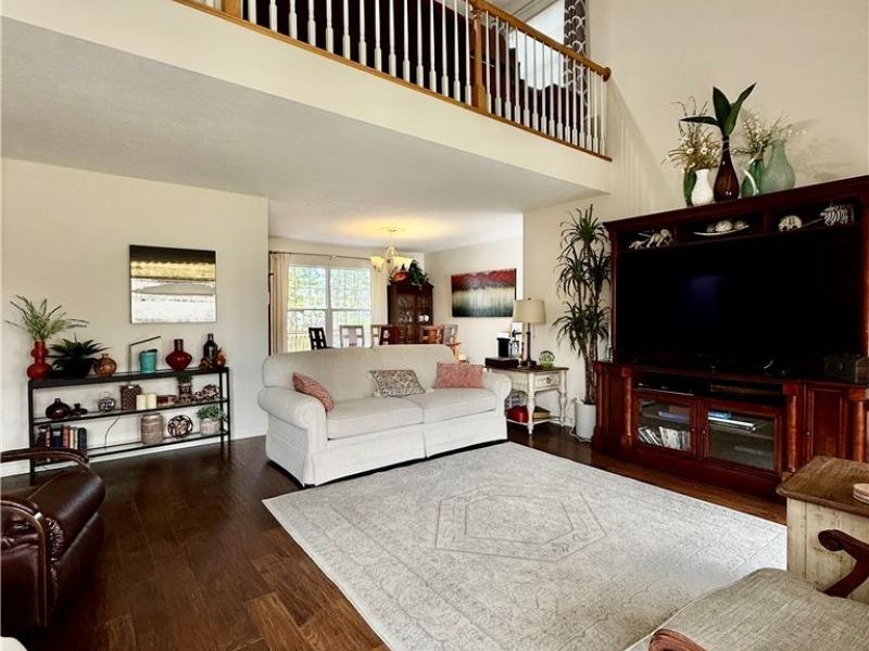 545 Parkside Lane, Tallmadge, OH 44278 Photo 5