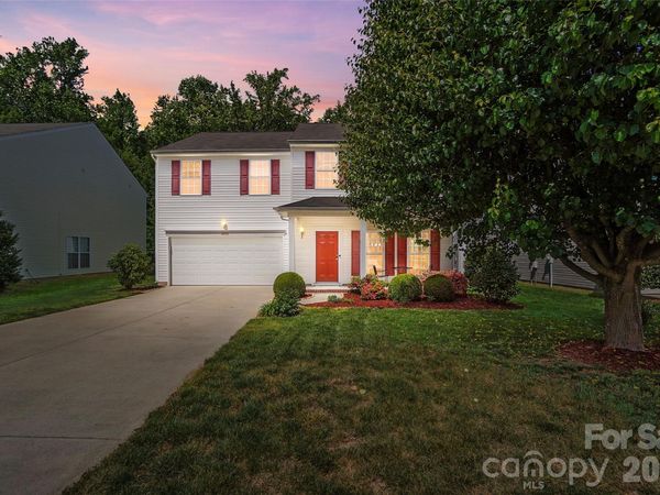 3926 Cameron Creek Drive, Matthews, NC 28105