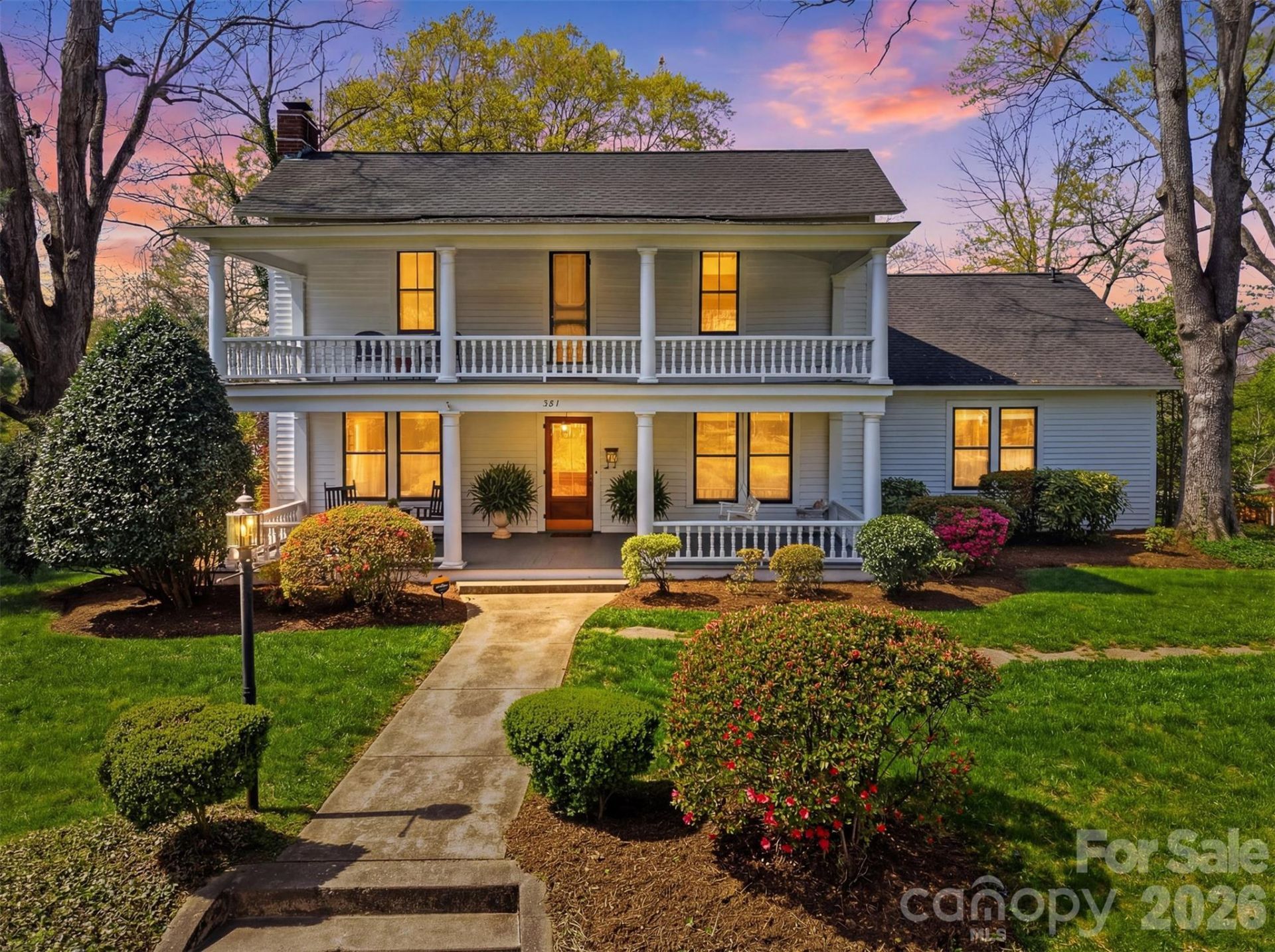 321 9th Street Nw, Hickory, NC 28601 Main Photo