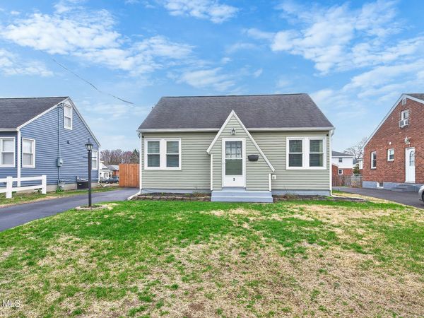 3 Brigadier Street, Albany, NY 12205