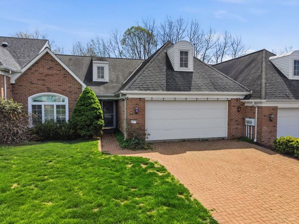 327 Hidden Falls Court, Pittsburgh, PA 15238