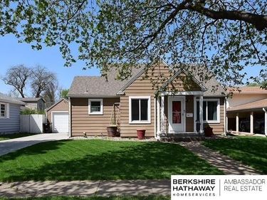 1921 N Maxwell Avenue, Fremont, NE 68025