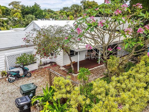 1005 NE 17th Street, Fort Lauderdale, FL 33305