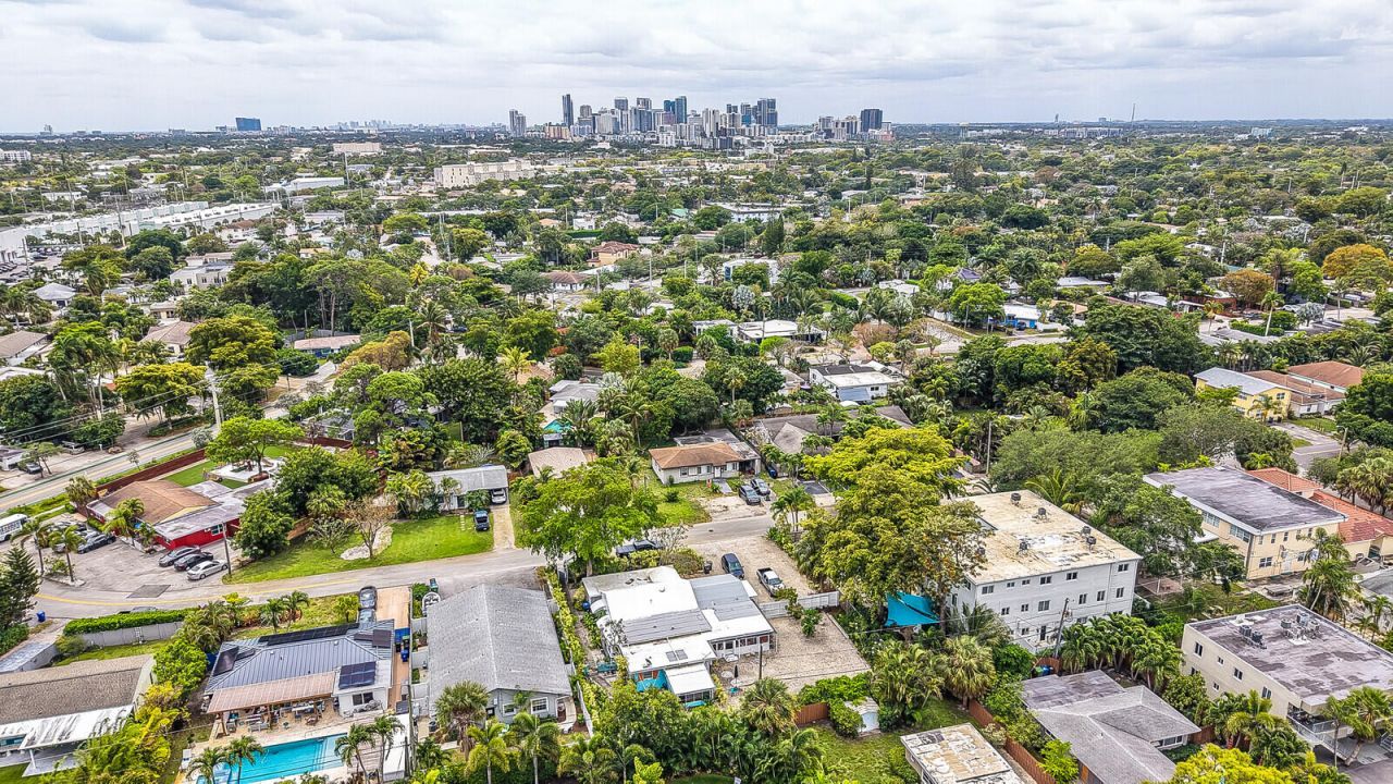 1005 NE 17th Street, Fort Lauderdale, FL 33305 Photo